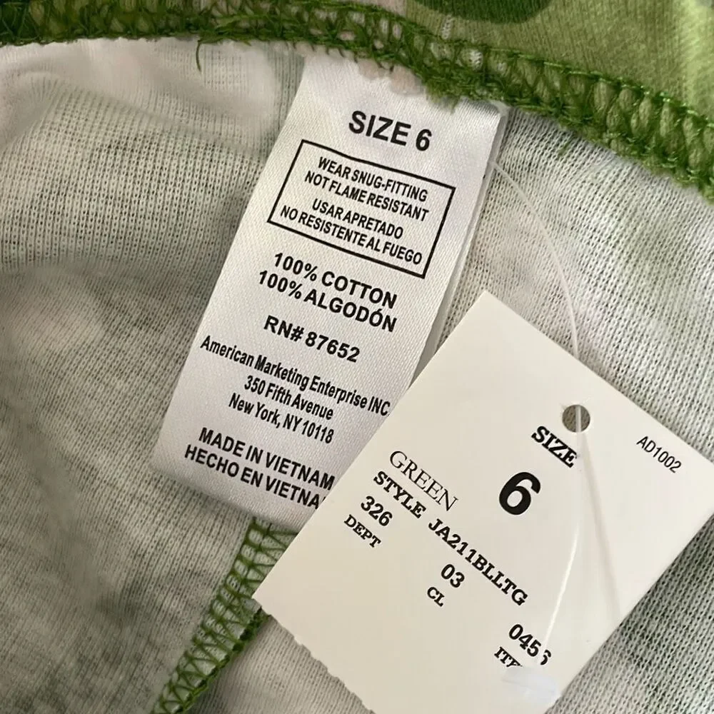 Pair of 2 boys green dinosaur and camo pj pants legging size 6 New no tags